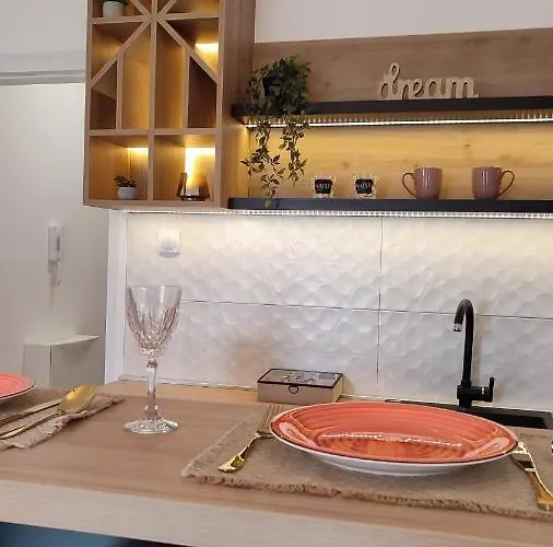 Iskra 아파트 트레빈예